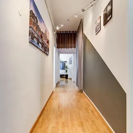 The Great Beauty - 2 Double Bedrooms & 2 Bathrooms Daire *