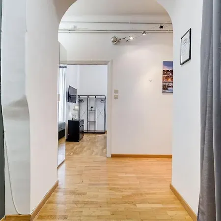 Daire The Great Beauty - 2 Double Bedrooms & 2 Bathrooms