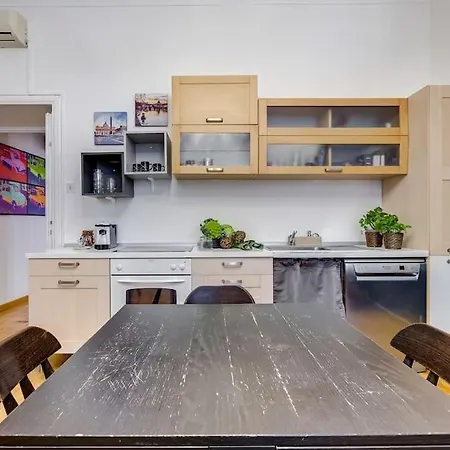 Lejlighed L&l Cozy 2-bdr In San Giovanni District *