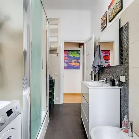 The Great Beauty - 2 Double Bedrooms & 2 Bathrooms Daire *