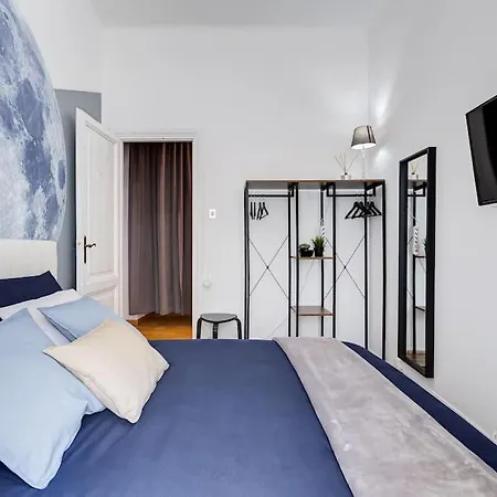 The Great Beauty - 2 Double Bedrooms & 2 Bathrooms Daire Roma