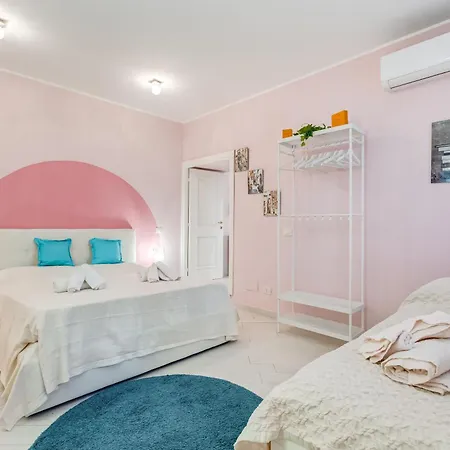 The Great Beauty - 2 Double Bedrooms & 2 Bathrooms