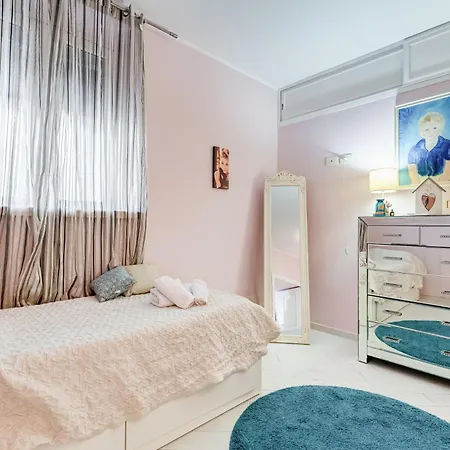 L&l Cozy 2-bdr In San Giovanni District * Rom