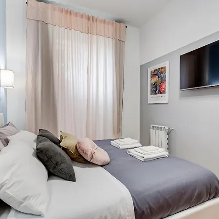 L&l Cozy 2-bdr In San Giovanni District *