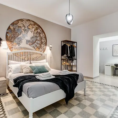 L&l Cozy 2-bdr In San Giovanni District *