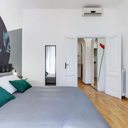 Apartment L&l Cozy 2-bdr In San Giovanni District Rome