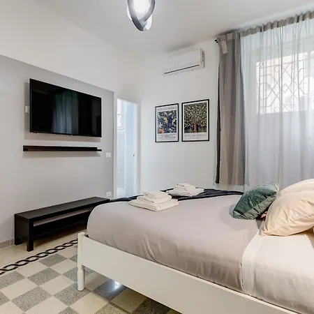 L&l Cozy 2-bdr In San Giovanni District Apartment Rome